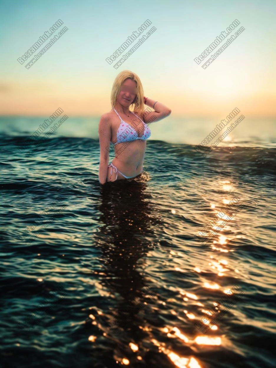 Szonja019 csuszkamasszazs hirdeto kepes profil - erotikus-csuszkamasszazs.hu Szonja019 - +36 20 208 2203 - erotikus csuszkamasszazs foto