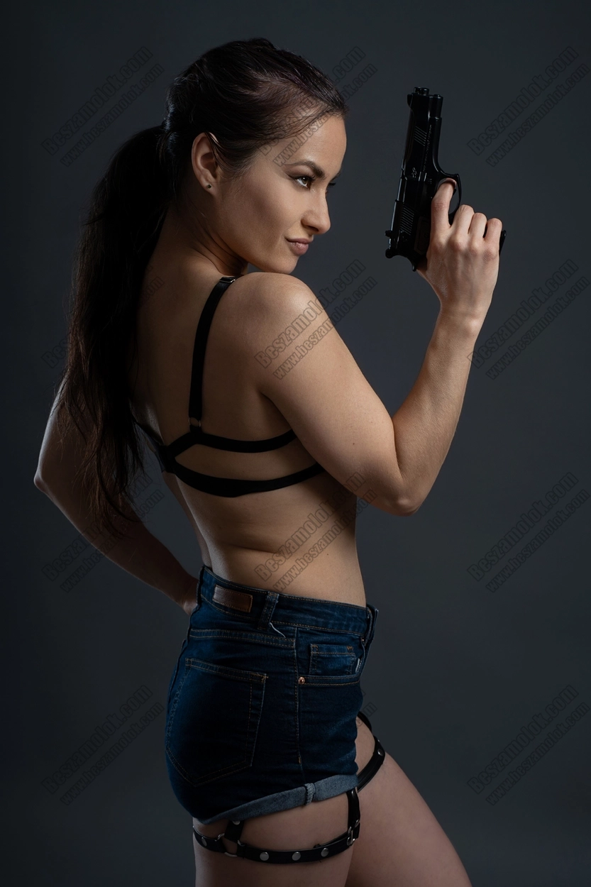Thalia - +36 20 958 6667 - erotikus csuszkamasszazs foto