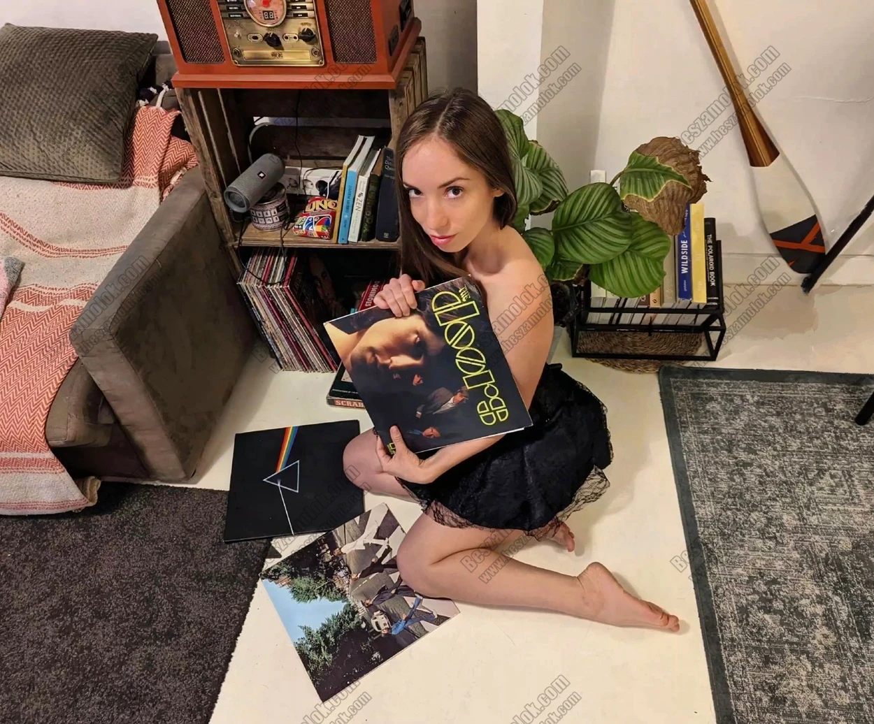 Nina csuszkamasszazs hirdeto kepes profil - erotikus-csuszkamasszazs.hu Nina - +36 30 448 9038 - erotikus csuszkamasszazs foto