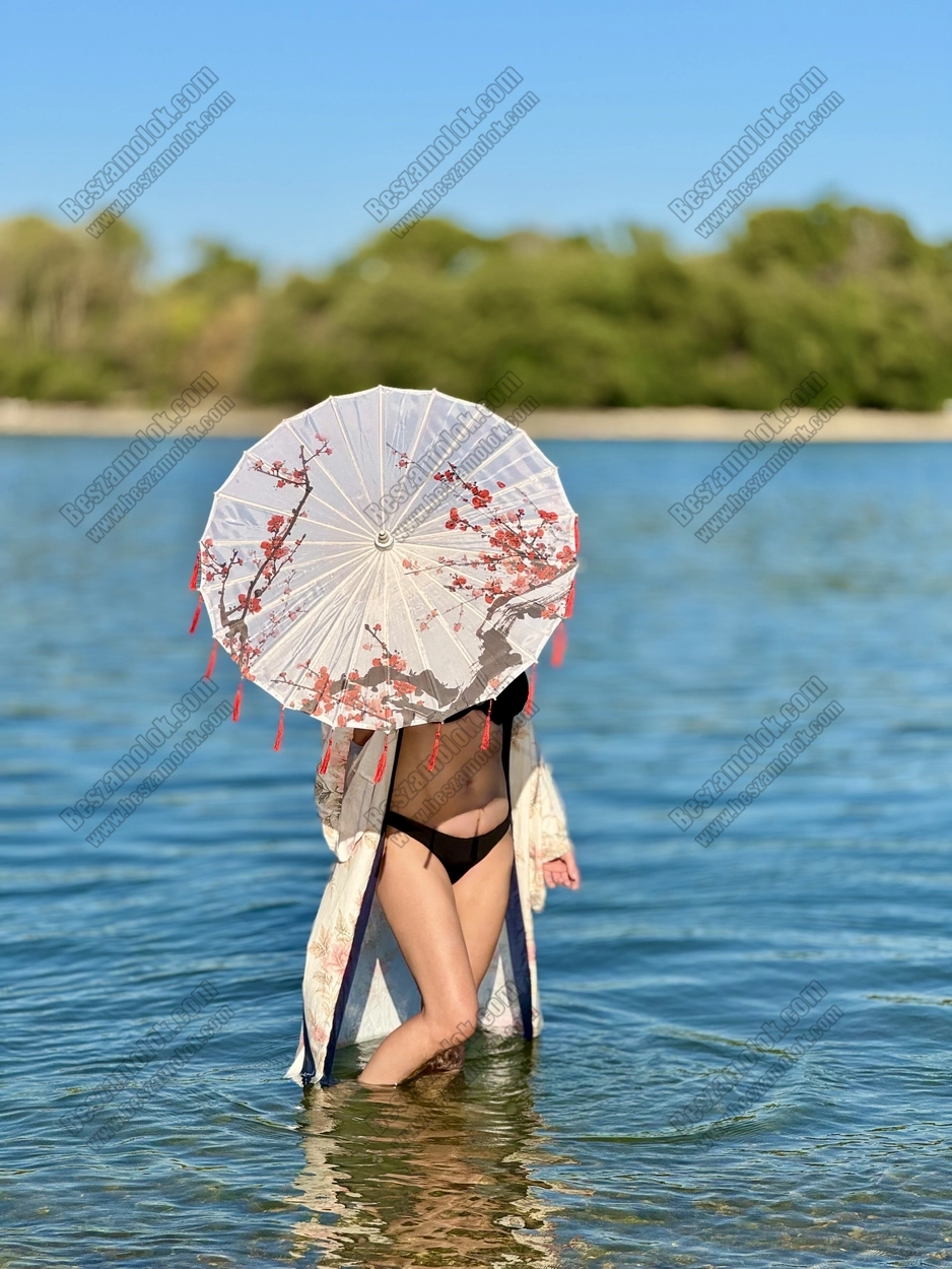 Anna Deluxe csuszkamasszazs hirdeto kepes profil - erotikus-csuszkamasszazs.hu Anna Deluxe - +36 20 564 8011 - erotikus csuszkamasszazs foto
